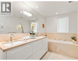 602 6080 Iona Drive, Vancouver, BC V6T0A4 Photo 14
