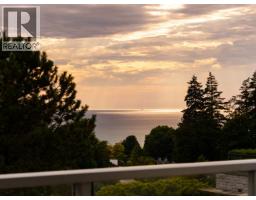 602 6080 Iona Drive, Vancouver, BC V6T0A4 Photo 31
