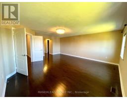 Bedroom 2 - 16 Headford Avenue, Richmond Hill, ON L4B3V7 Photo 7