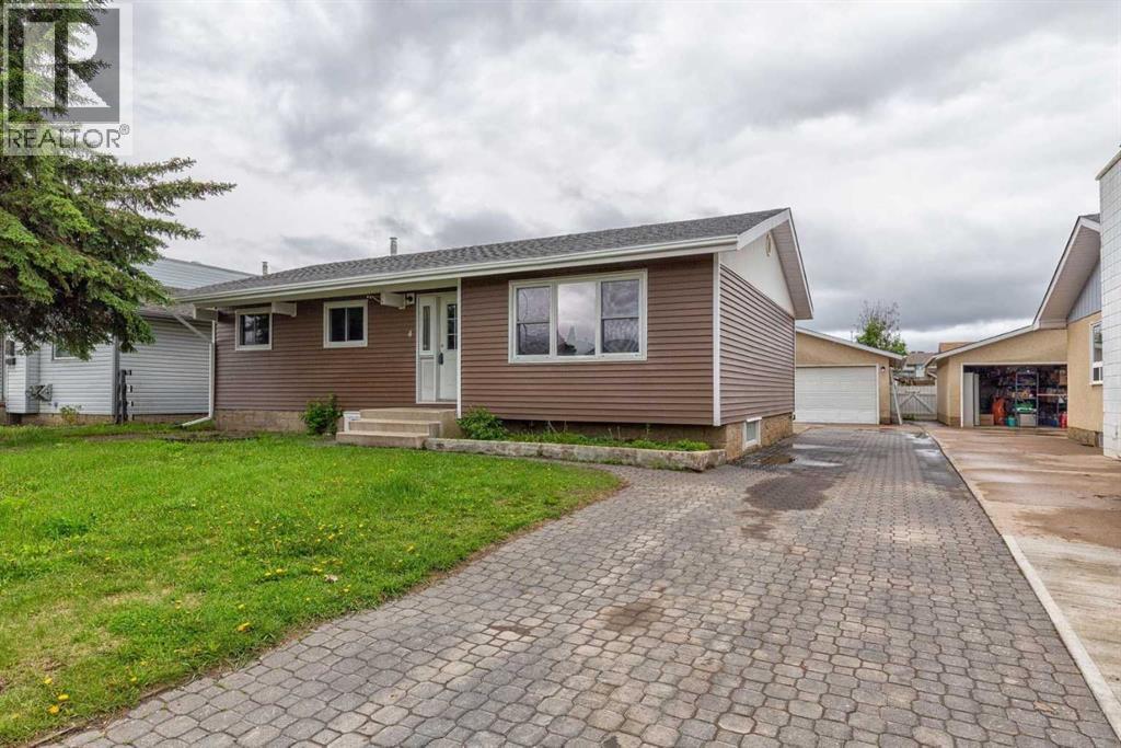 Property for sale at 4 Mcleod Street