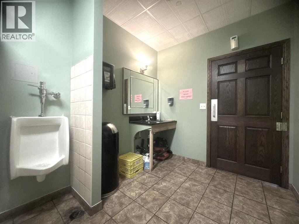 11225 30 Street Southwest - Photo 19