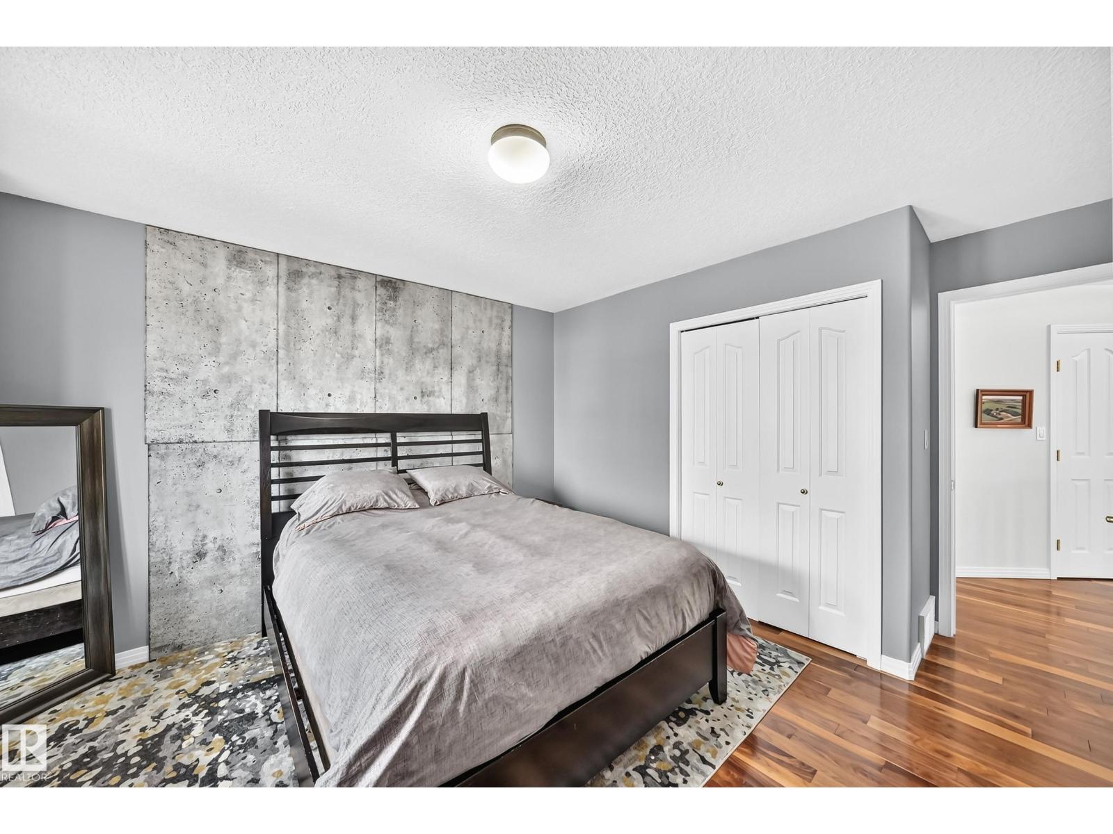 28 Nottingham HB - Image 35