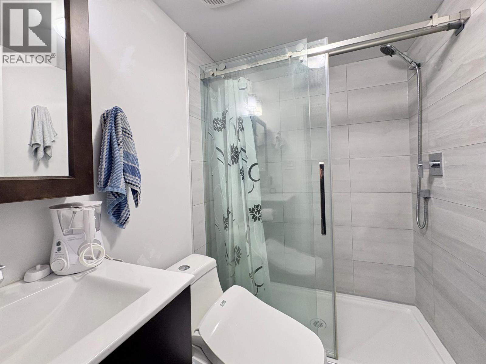 257 ANGELA DRIVE, Port Moody