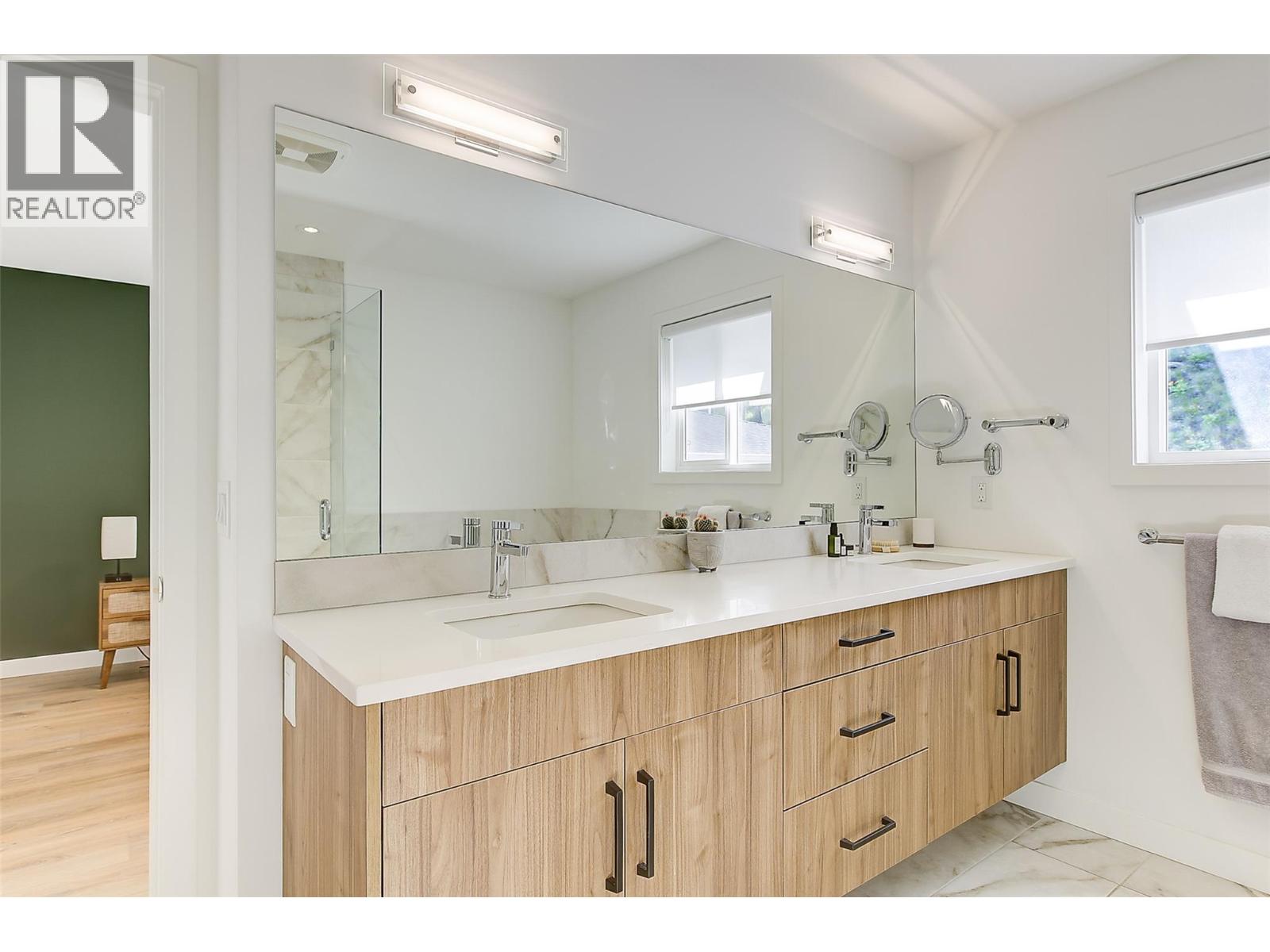  206 Echo Ridge, Kelowna