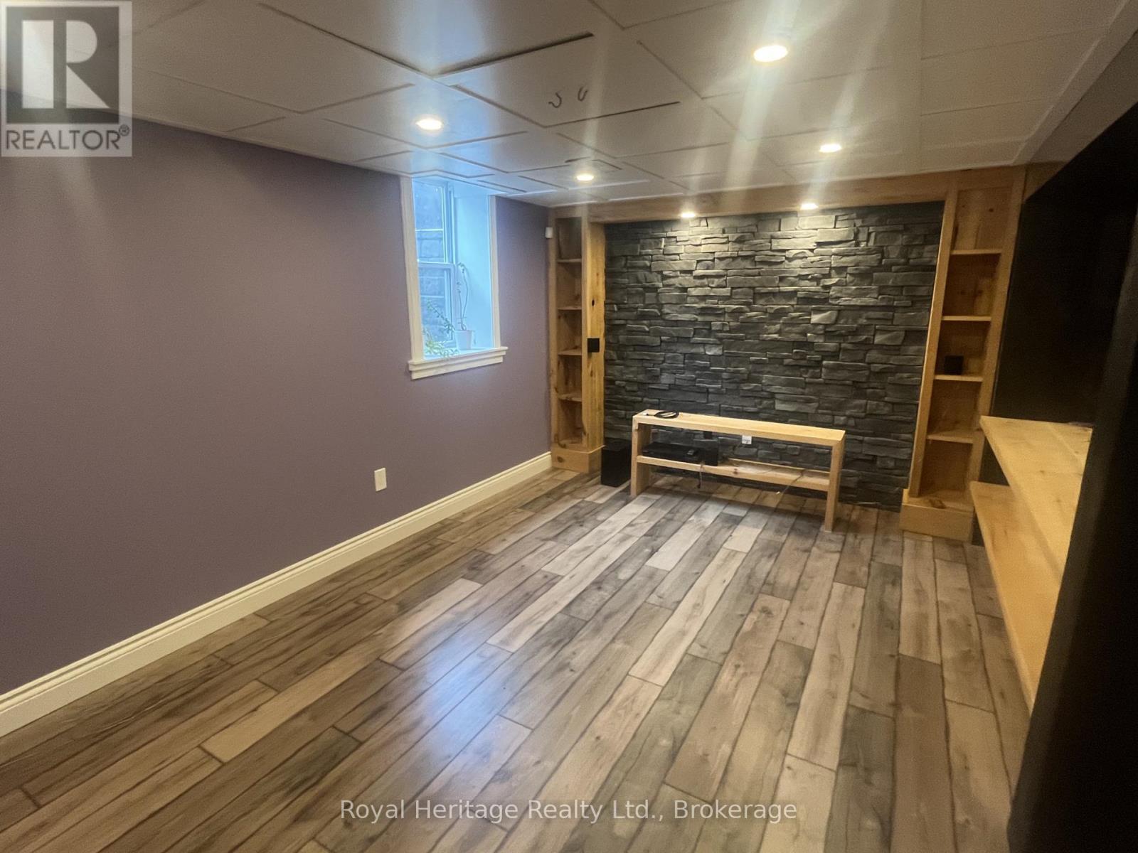 184 LAKE DRIVE WAY W - Image 38