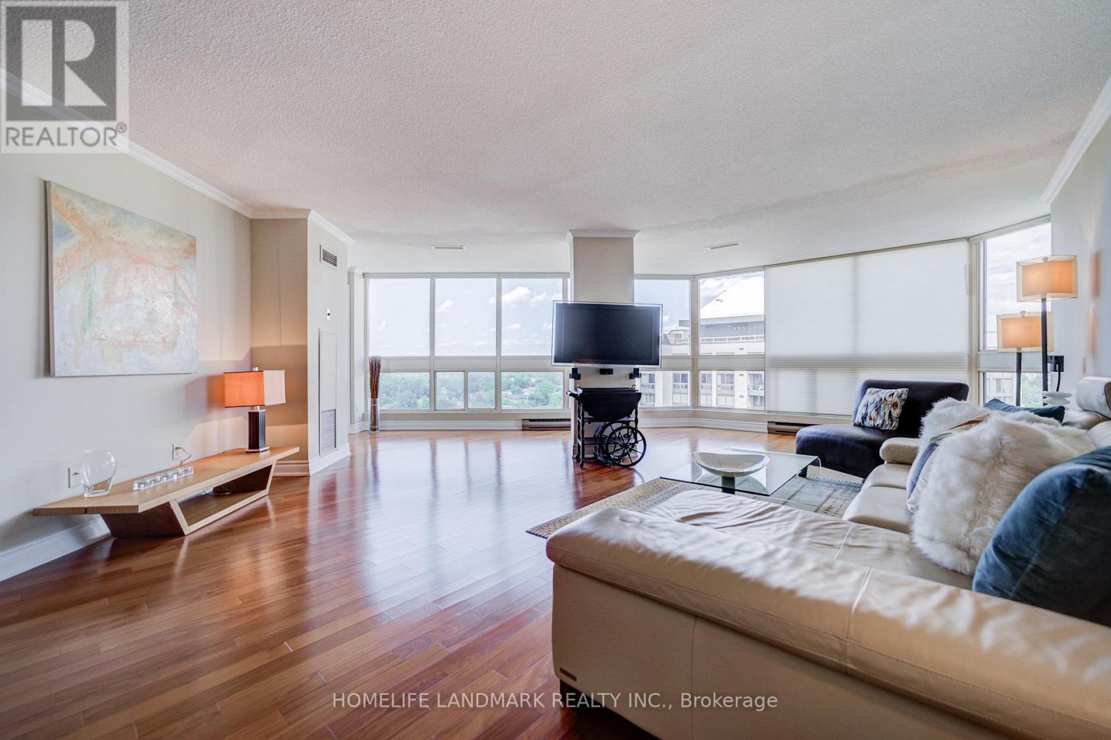 #PH 05 10 KENNETH AVENUE - Image 8