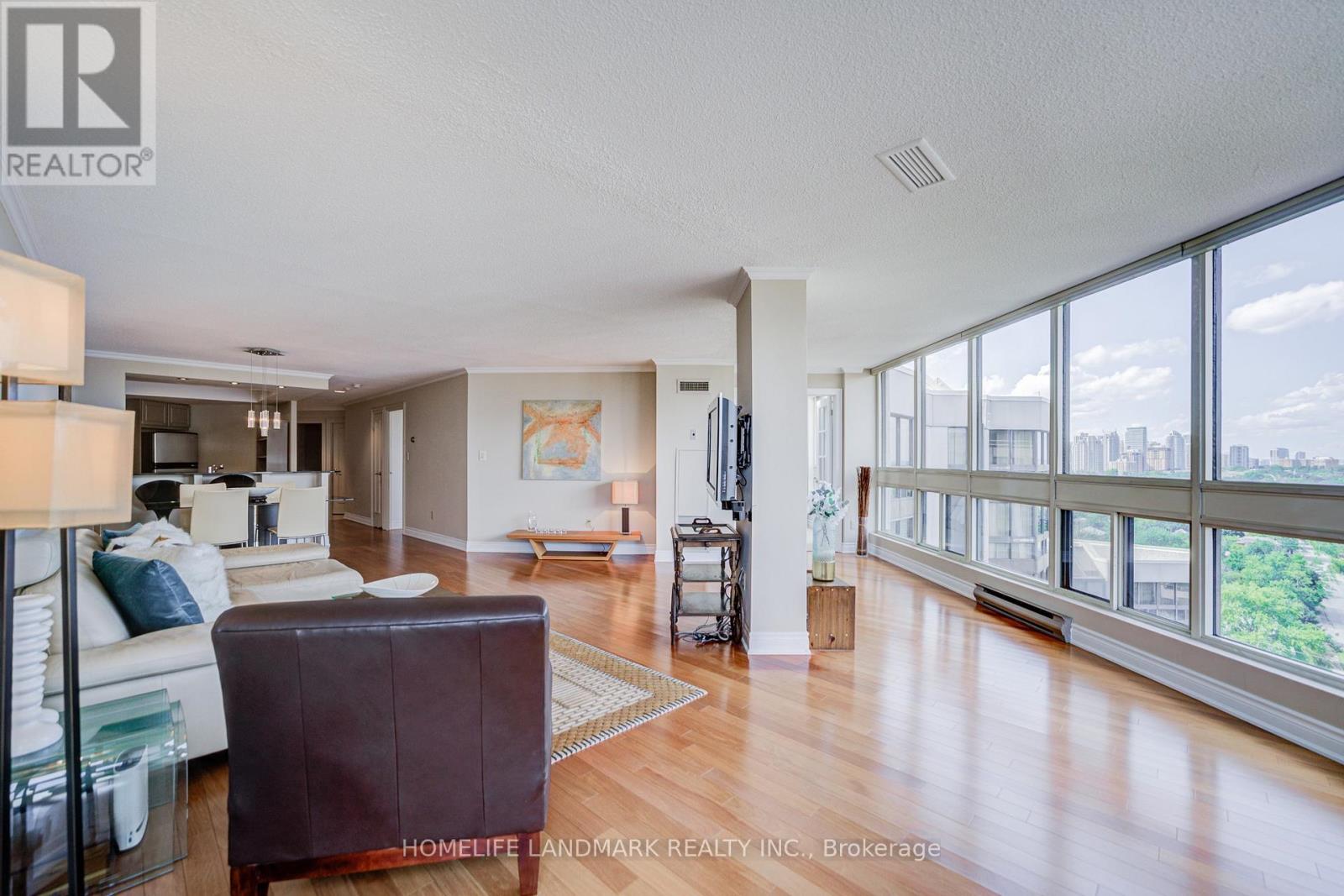 #PH 05 10 KENNETH AVENUE - Image 9