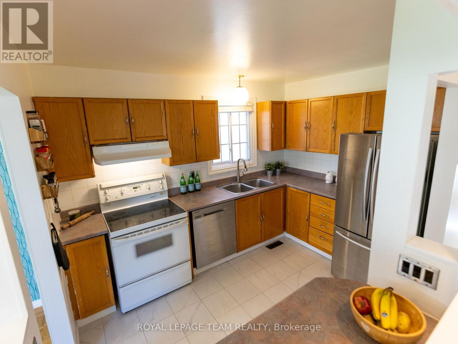 930 ALENMEDE CRESCENT - 10