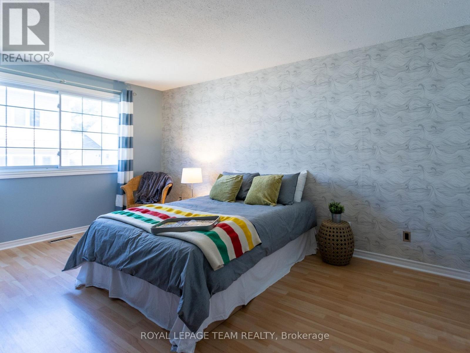 930 ALENMEDE CRESCENT - 16