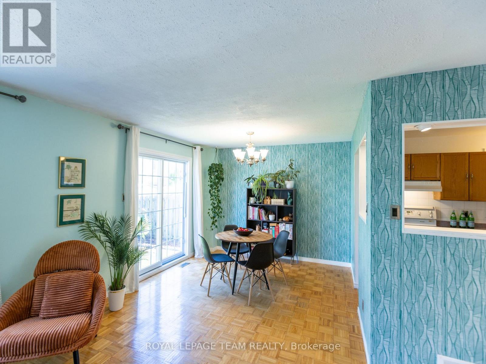 930 ALENMEDE CRESCENT - 7