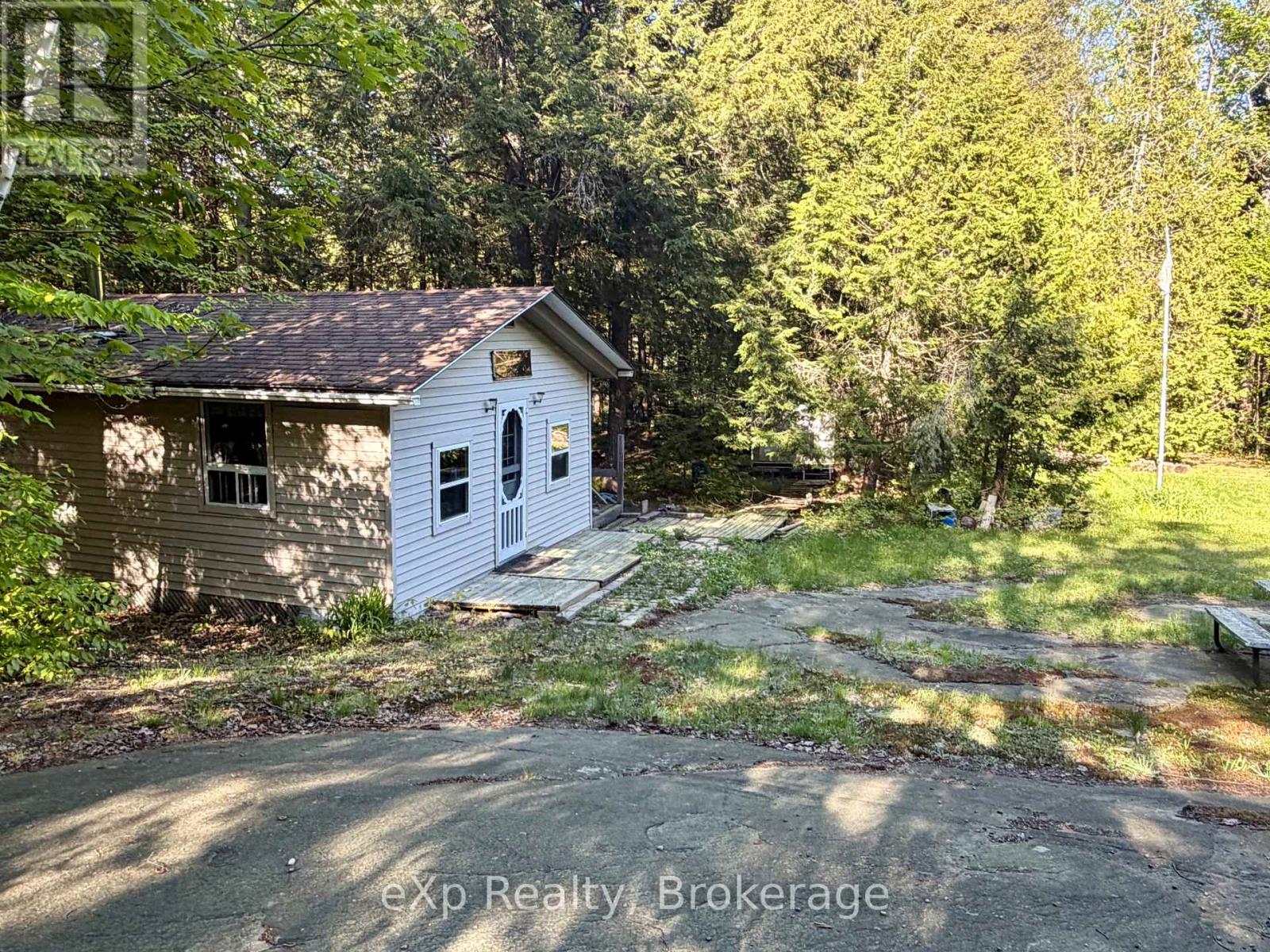 1080 Milne Road, Bracebridge (Oakley), Ontario, P1L1X1, Bracebridge (Oakley), Ontario — photo 4 of 5