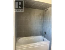 3047 Sandy Acres Avenue, Severn, ON L3V8R3 Photo 19