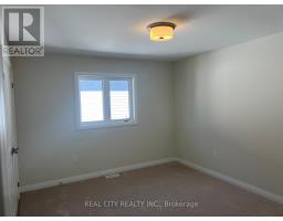 3047 Sandy Acres Avenue, Severn, ON L3V8R3 Photo 24