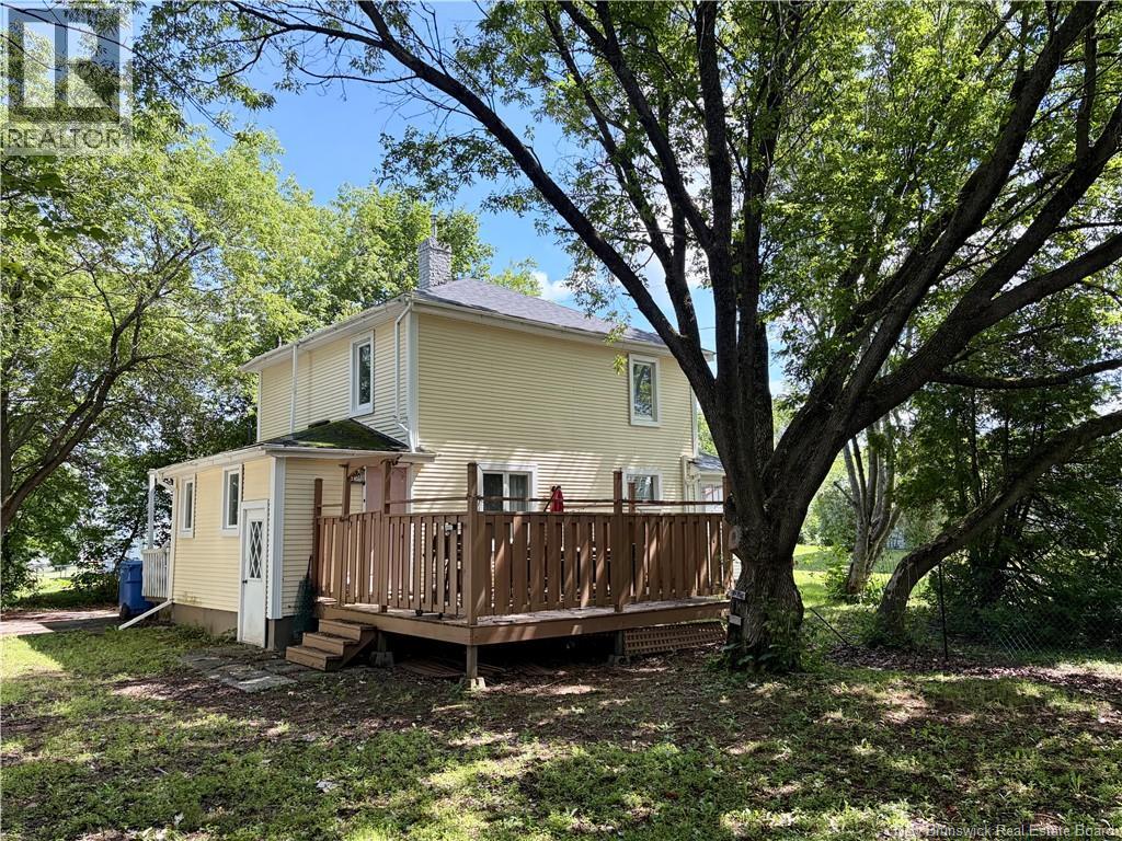 828 Landry - 3