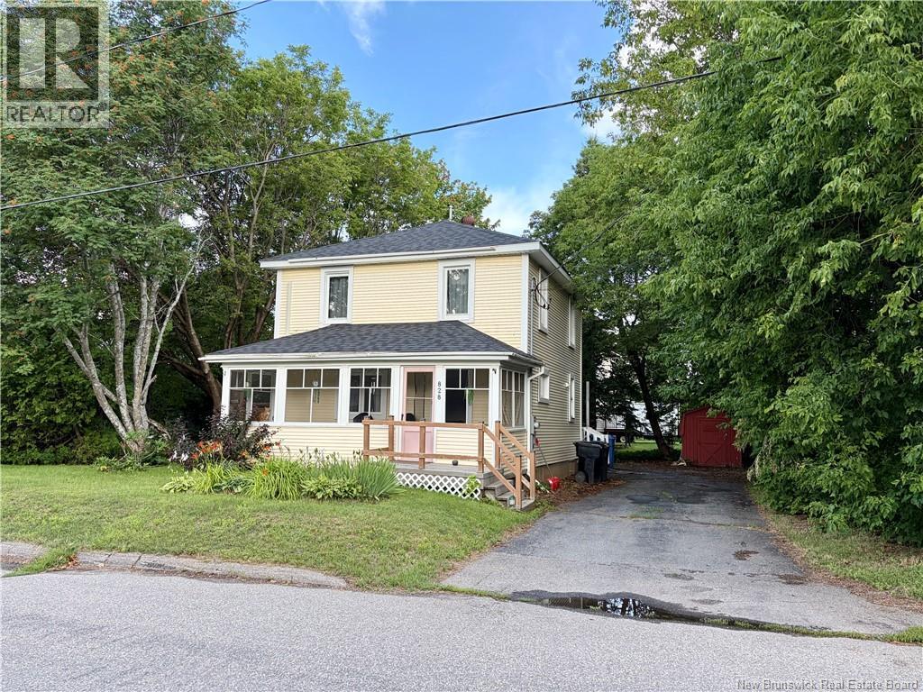 828 Landry - Image 43