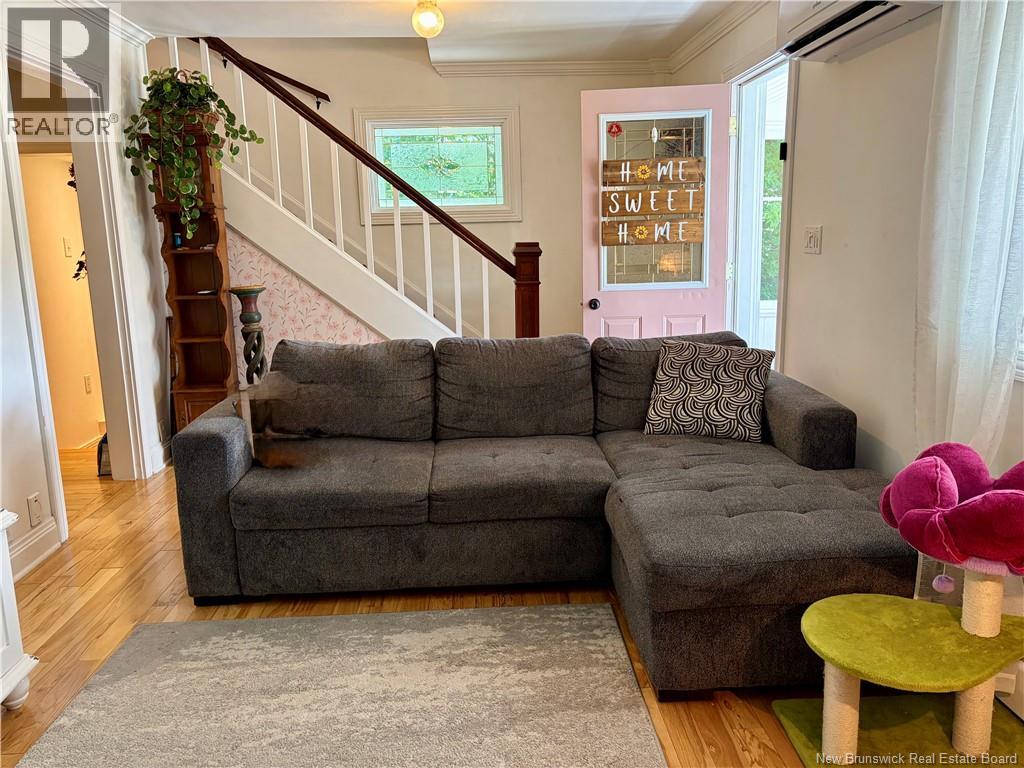 828 Landry - 16