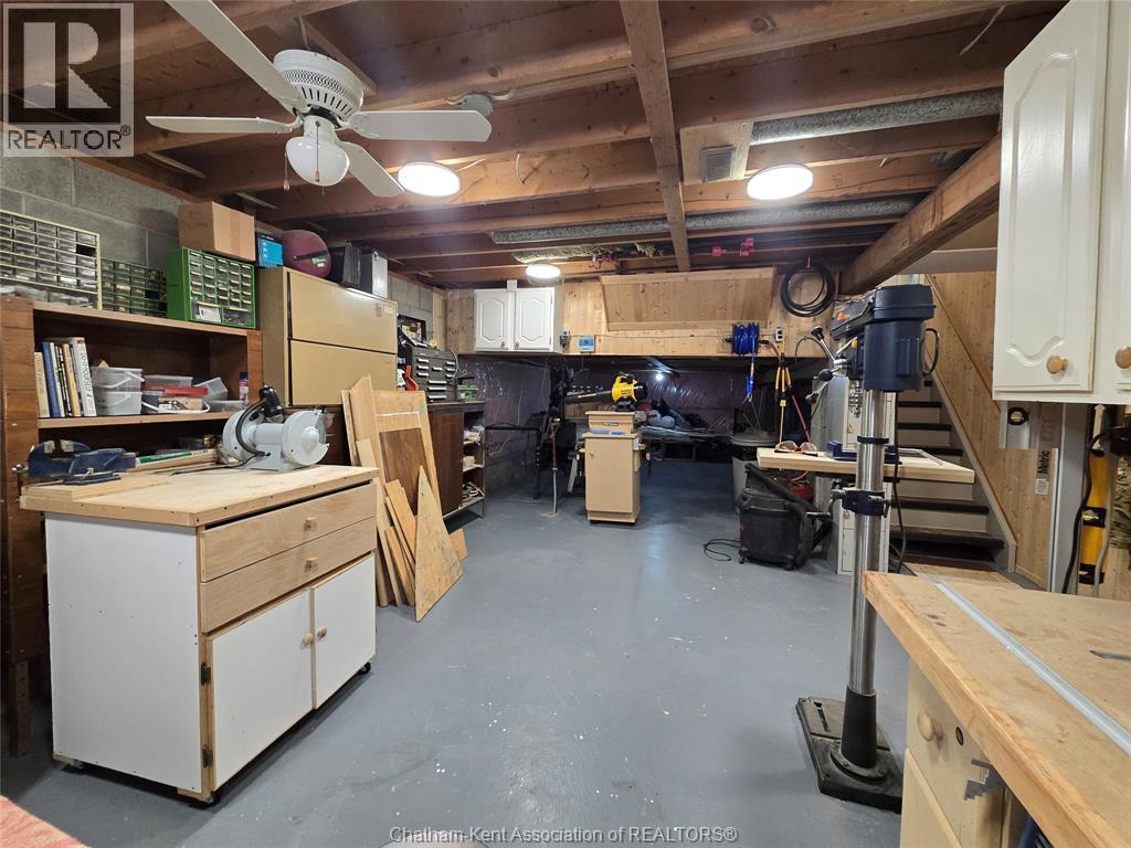 16 Donalda DRIVE - Image 24