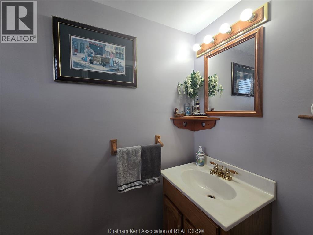 16 Donalda DRIVE - Image 9