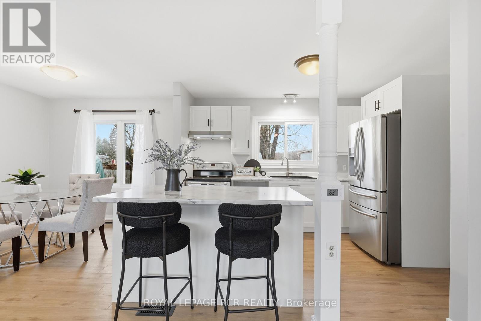 704 OWEN SOUND STREET - Image 11