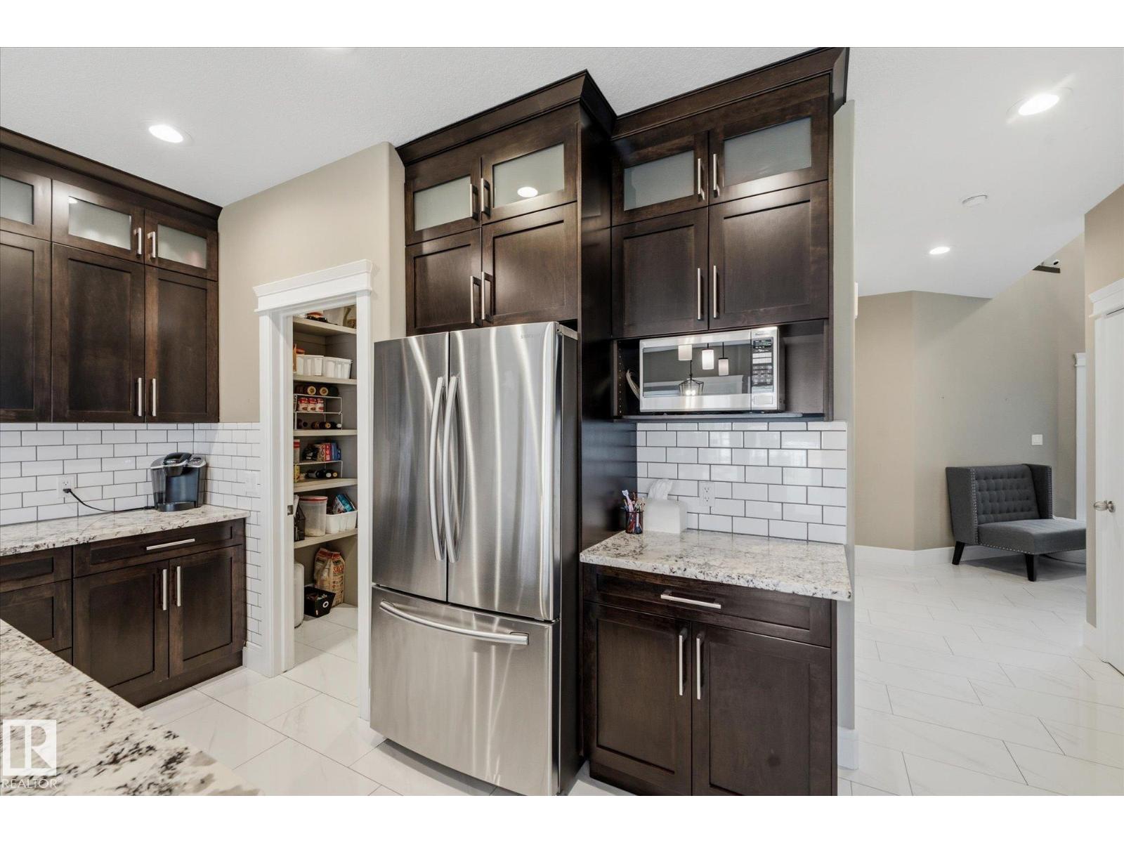 182 WOODHILL LN - Image 18