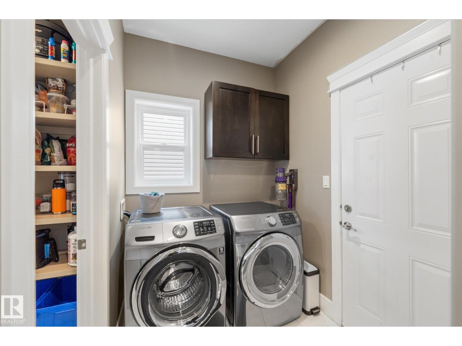 182 WOODHILL LN - Image 21