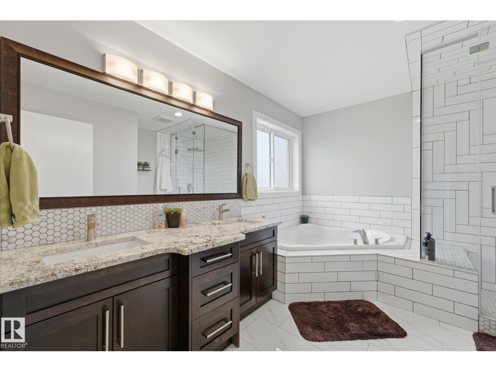 182 WOODHILL LN - 30