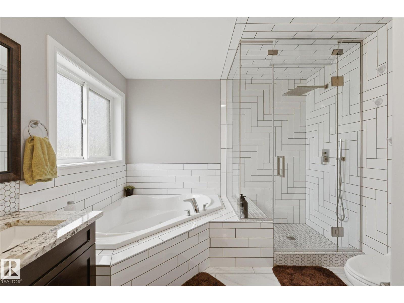 182 WOODHILL LN - 31