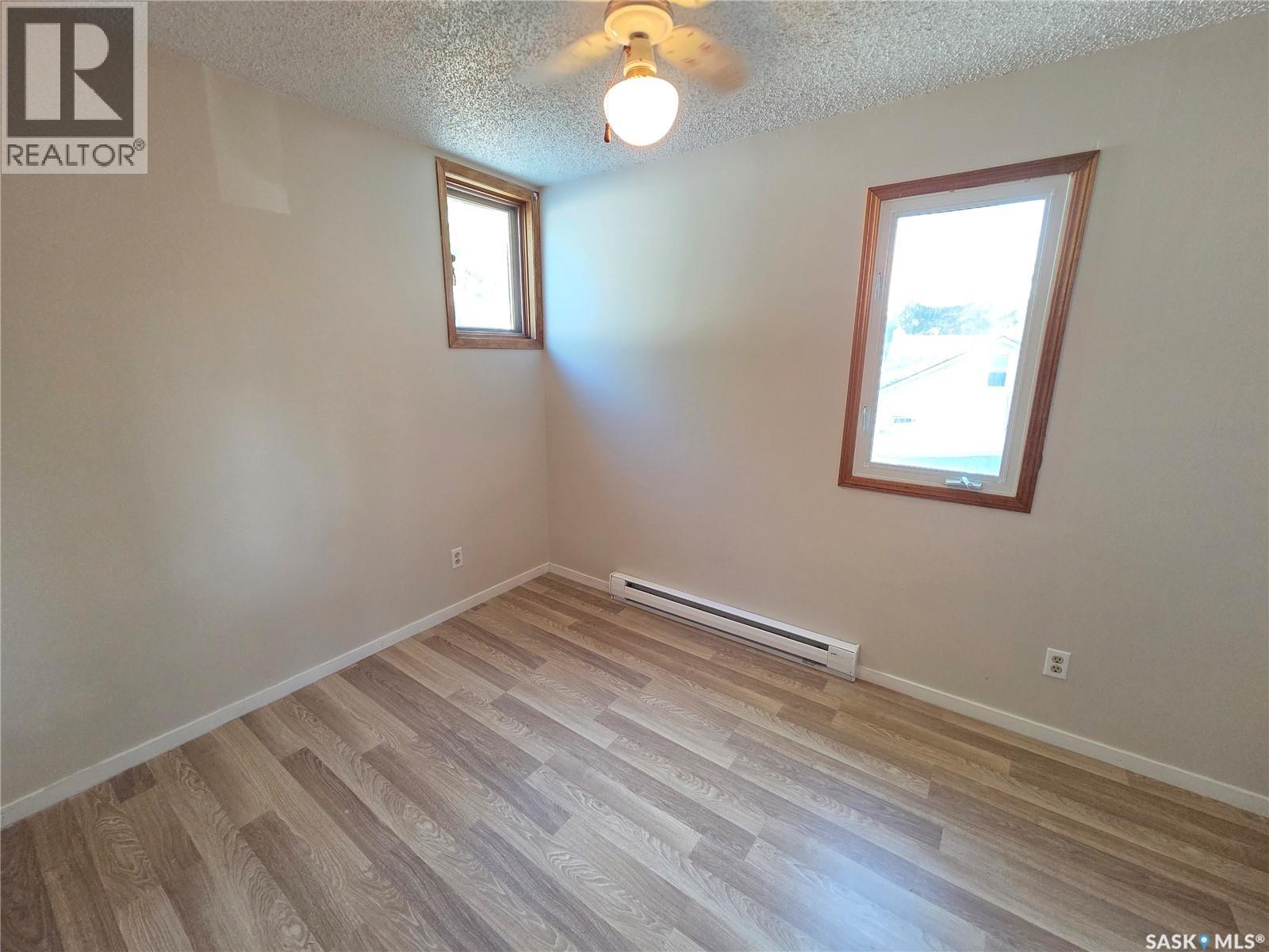 859 Cartier AVENUE - 17