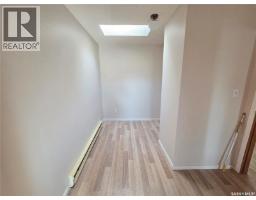 859 Cartier Avenue, Moose Jaw, SK S6H1L9 Photo 20