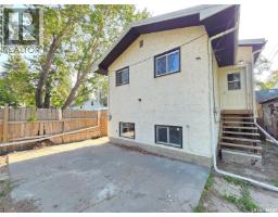 859 Cartier Avenue, Moose Jaw, SK S6H1L9 Photo 24