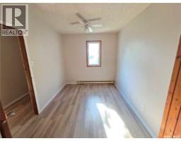 859 Cartier Avenue, Moose Jaw, SK S6H1L9 Photo 19