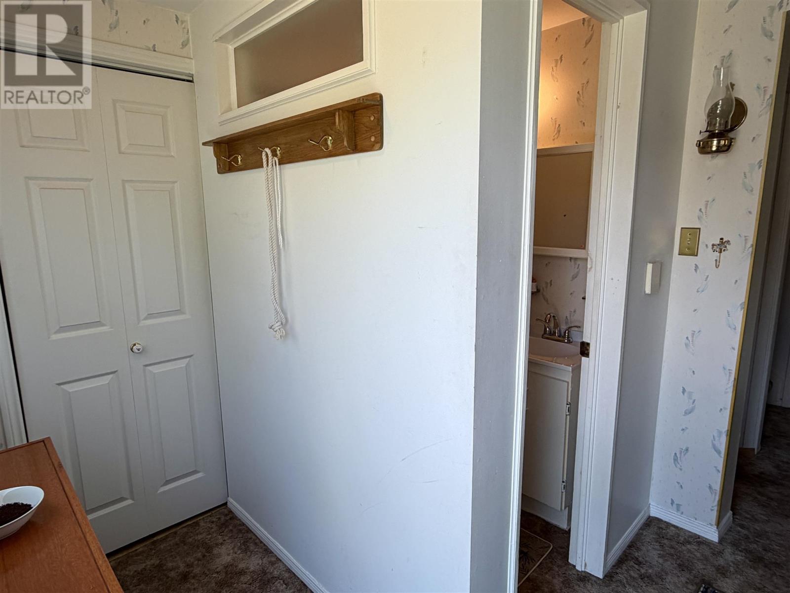 89C Spruce AVE - 16