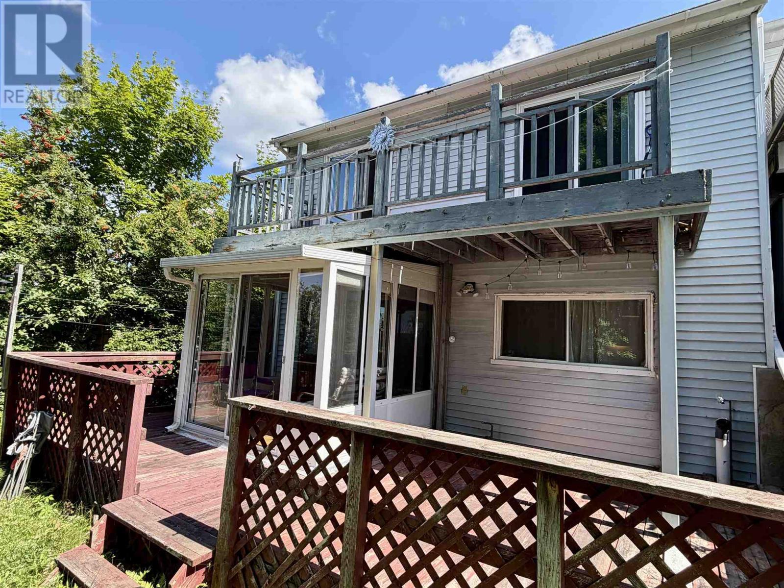 89C Spruce AVE - 36