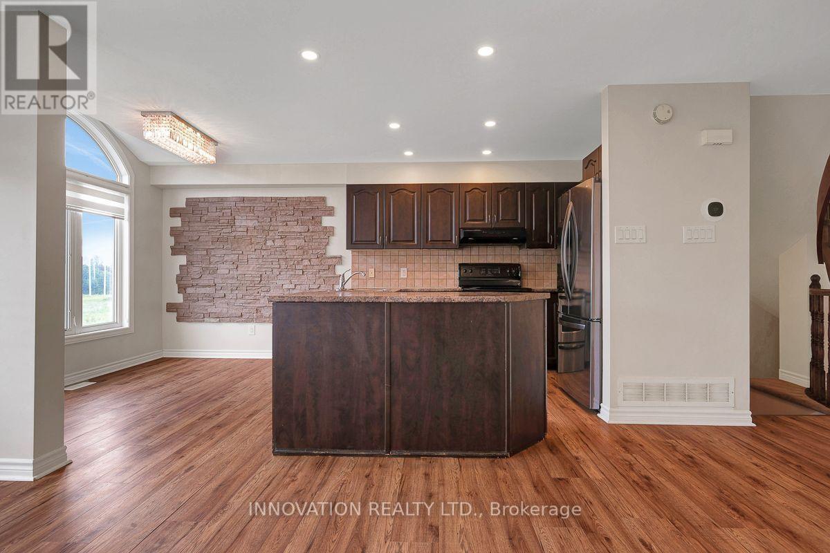 3 Bed, 3 Bath House for Sale in Ottawa – 278 FORESTBROOK STREET, Ottawa – MLS# X13680626 - Image 18