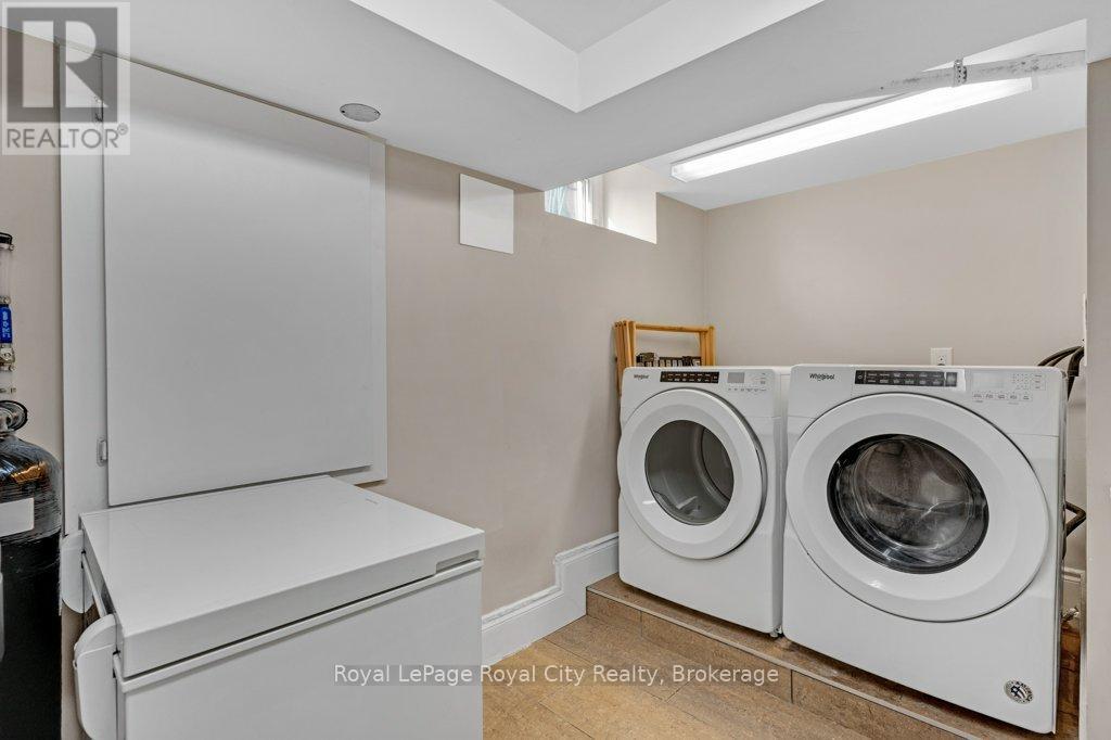 9 WILBUR STREET N - Image 45