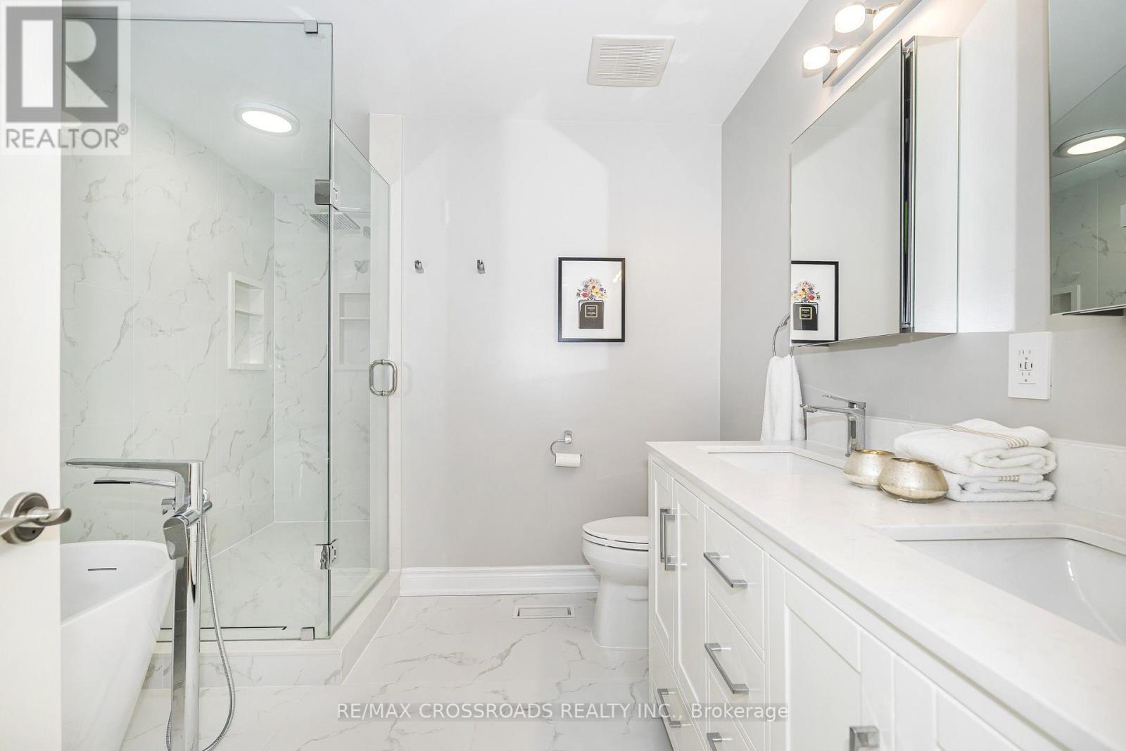 21A BRIAN DRIVE - 34