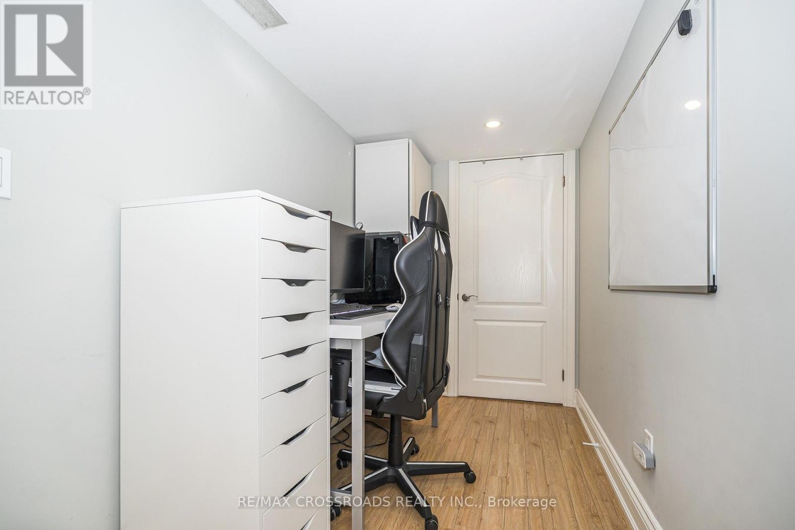 21A BRIAN DRIVE - 41