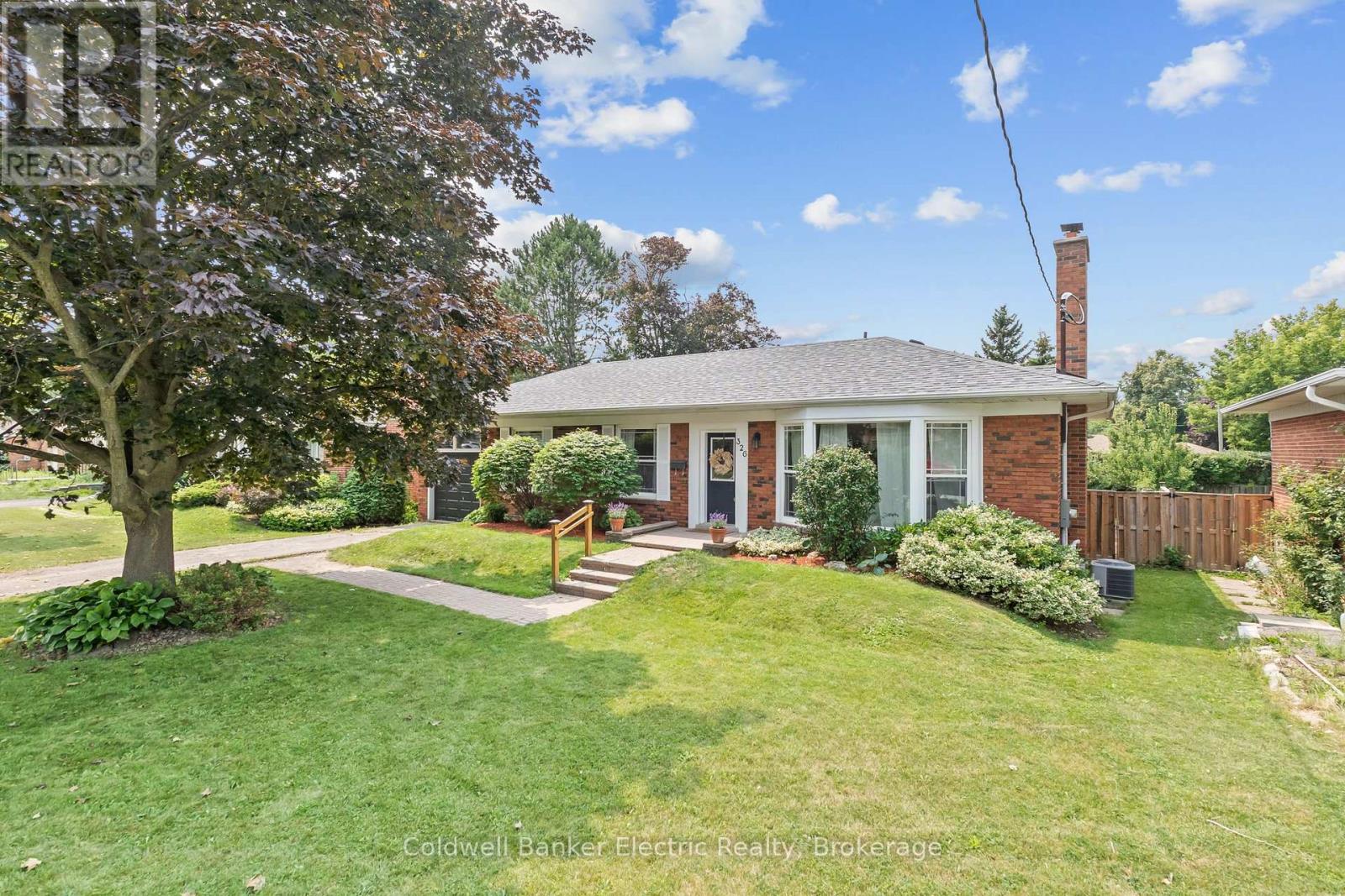 326 COCHRANE STREET