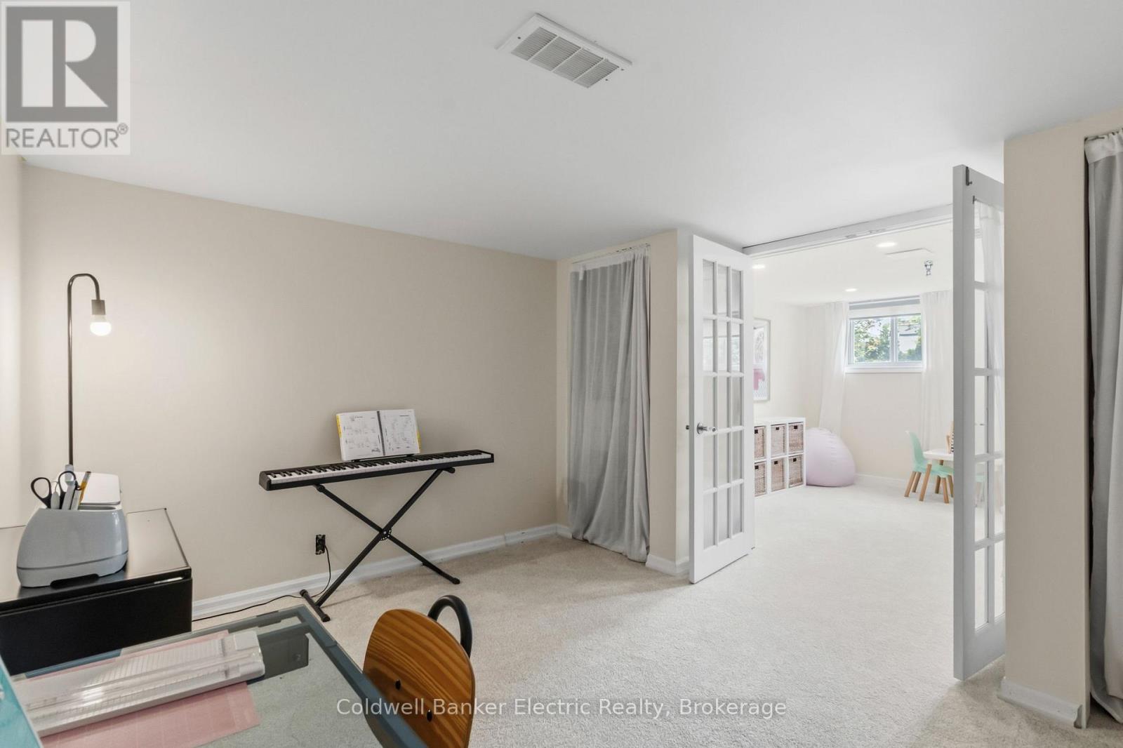 326 COCHRANE STREET - Image 24