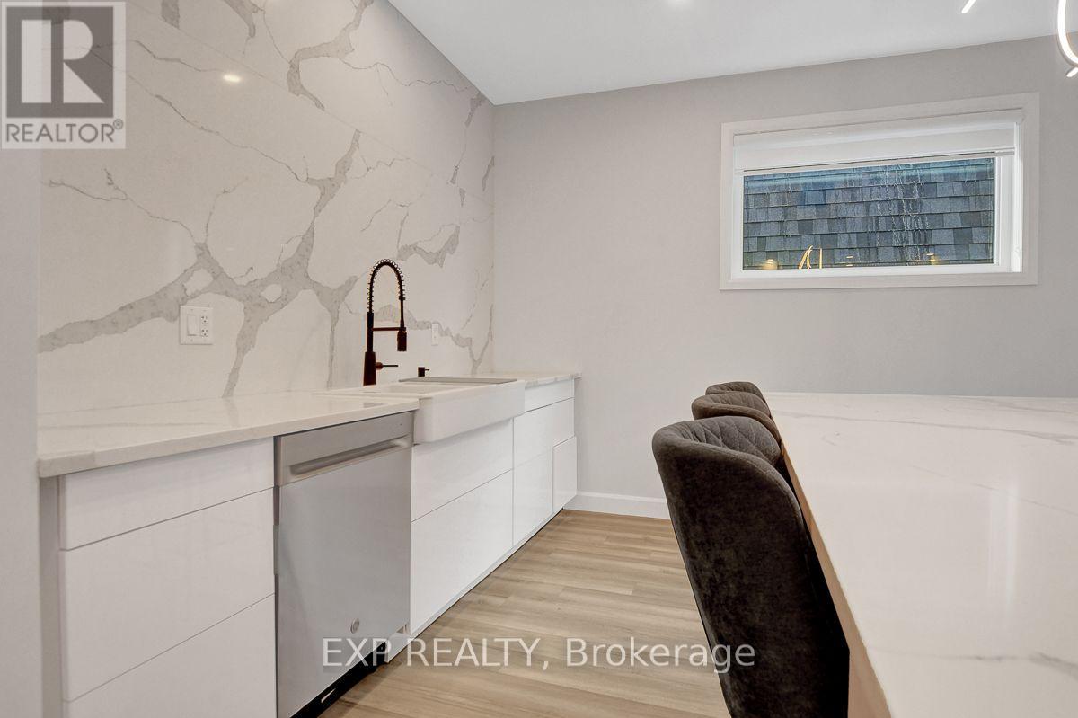 3 Bed, 4 Bath House for Rent in Ottawa – #B1 – 361 WHITBY AVENUE, Ottawa – MLS# X13680654 - Image 17
