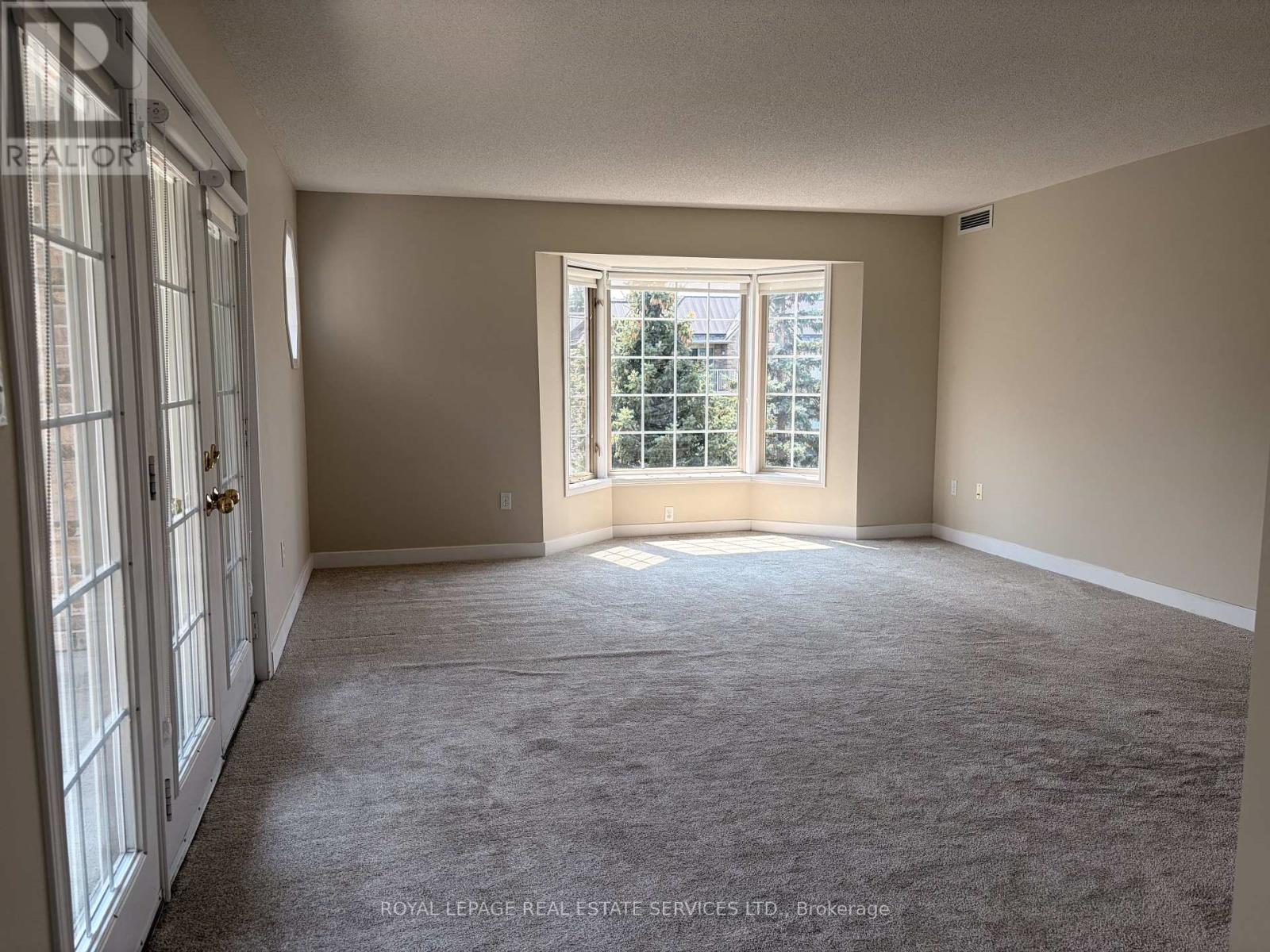 #402 216C PLAINS ROAD WEST ROAD W - Image 12