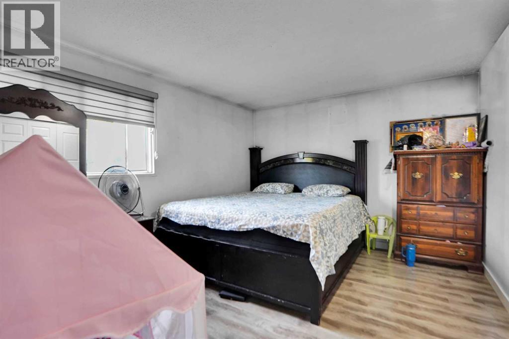 168 Castlebrook Drive NE - 17
