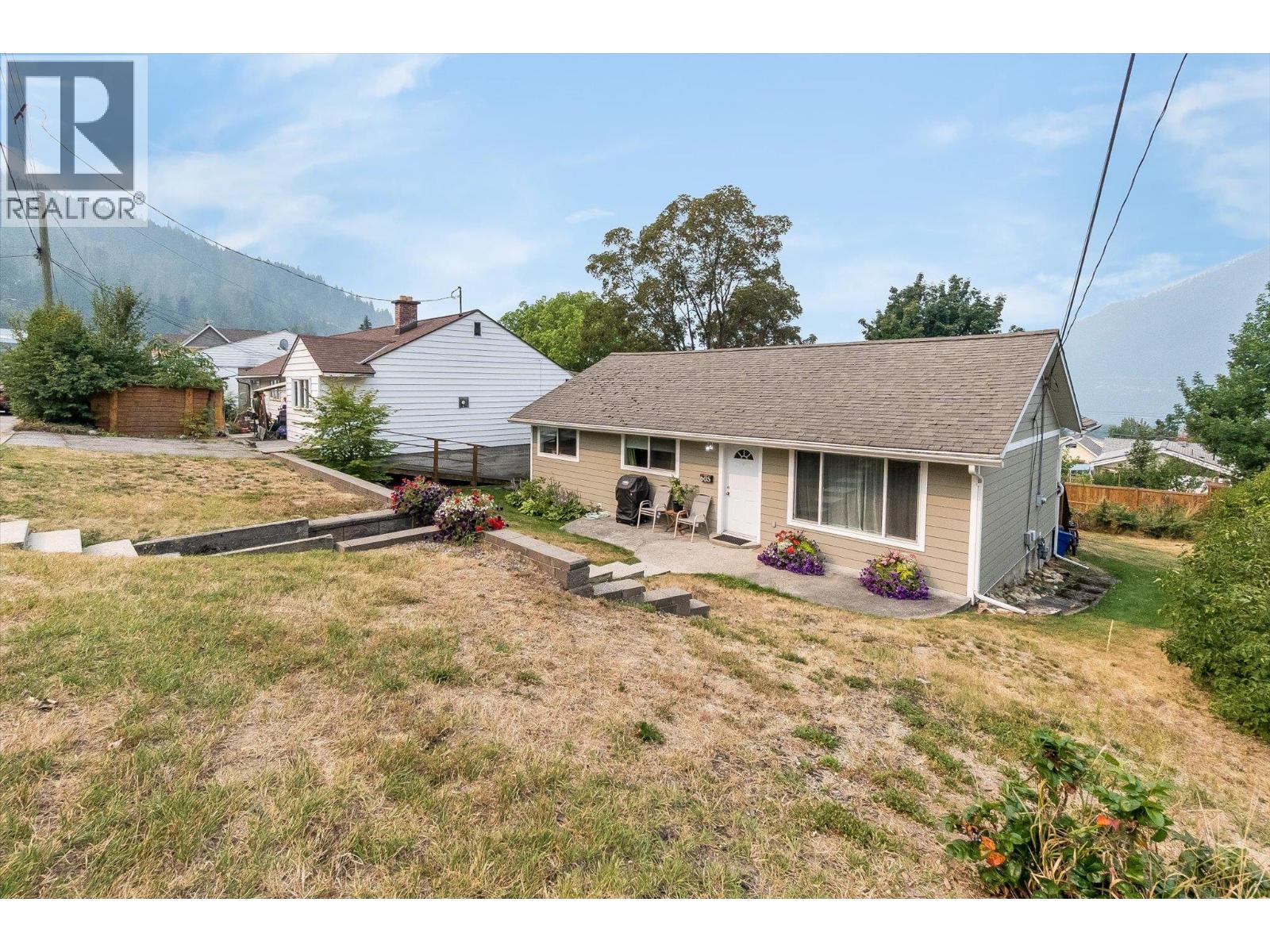 605 Seventh Street - 1