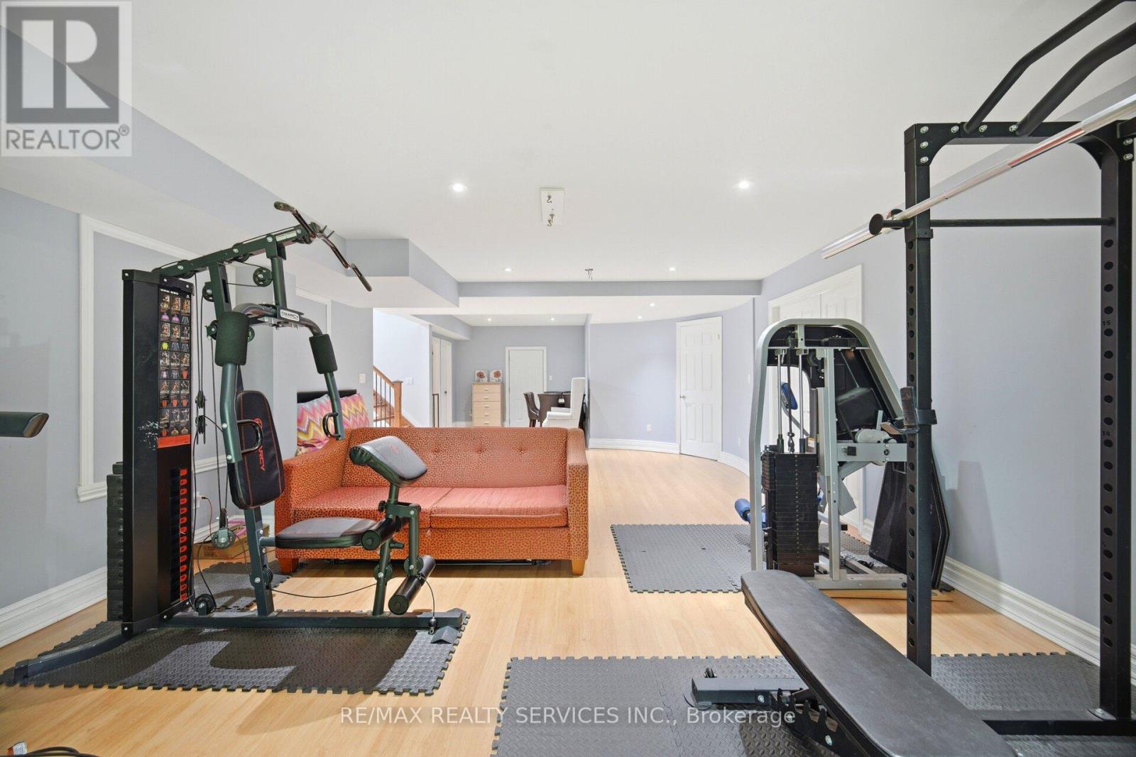 3 VALLEY HILL DRIVE - 36