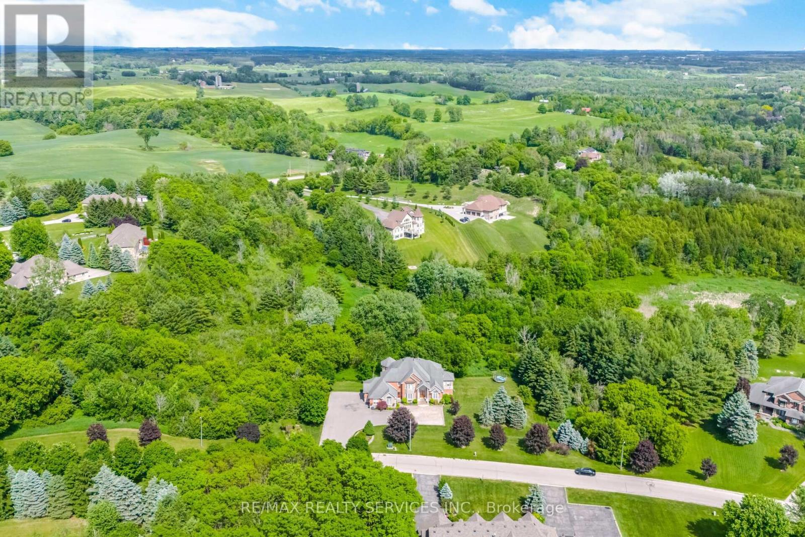 3 VALLEY HILL DRIVE - 48