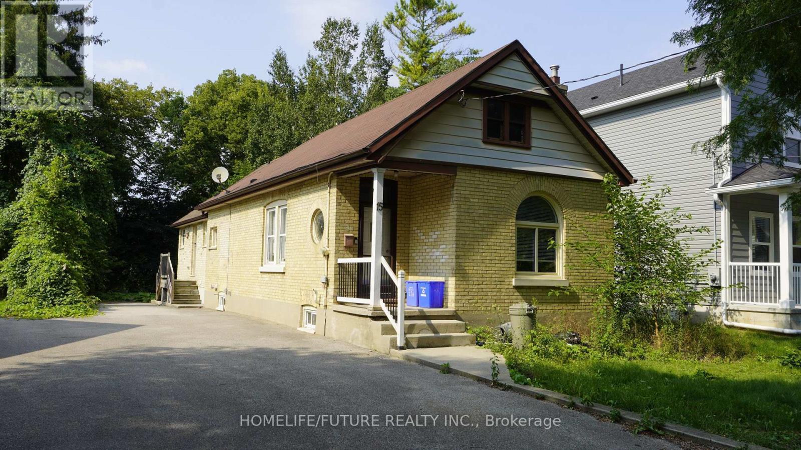 5 bedroom Single Family exterior, 15 Charles Street, West London, London, Ontario