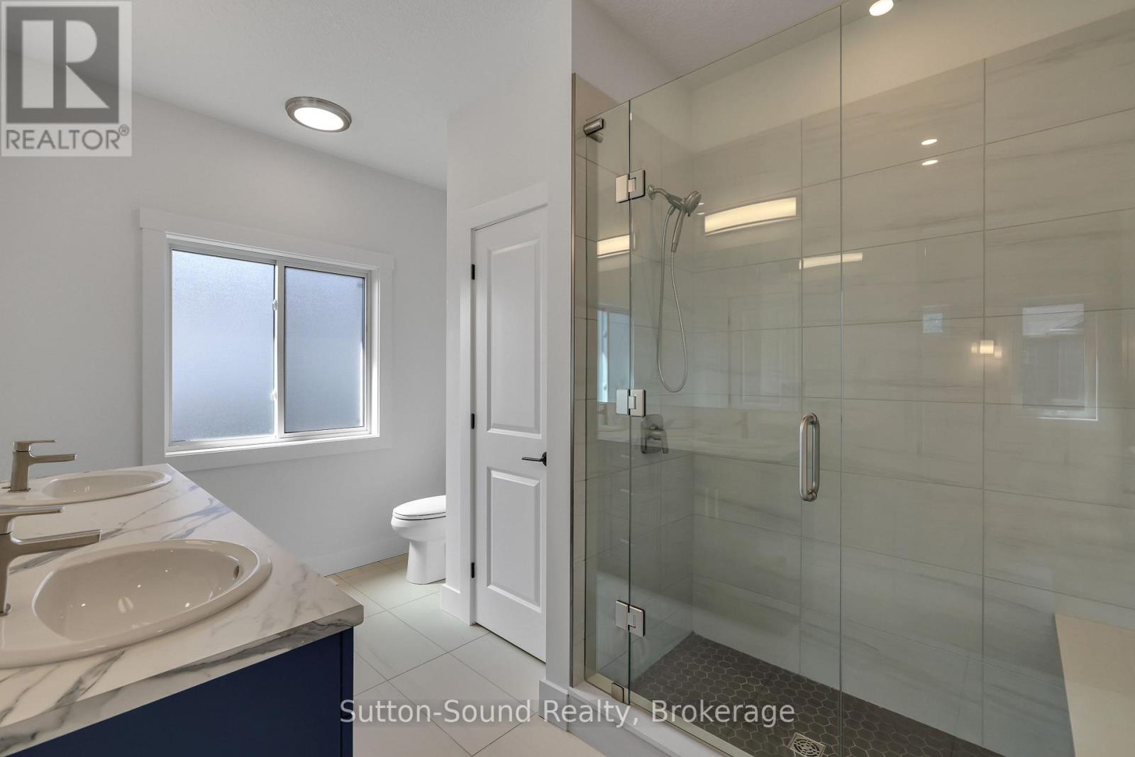 335 6TH AVENUE W - 19