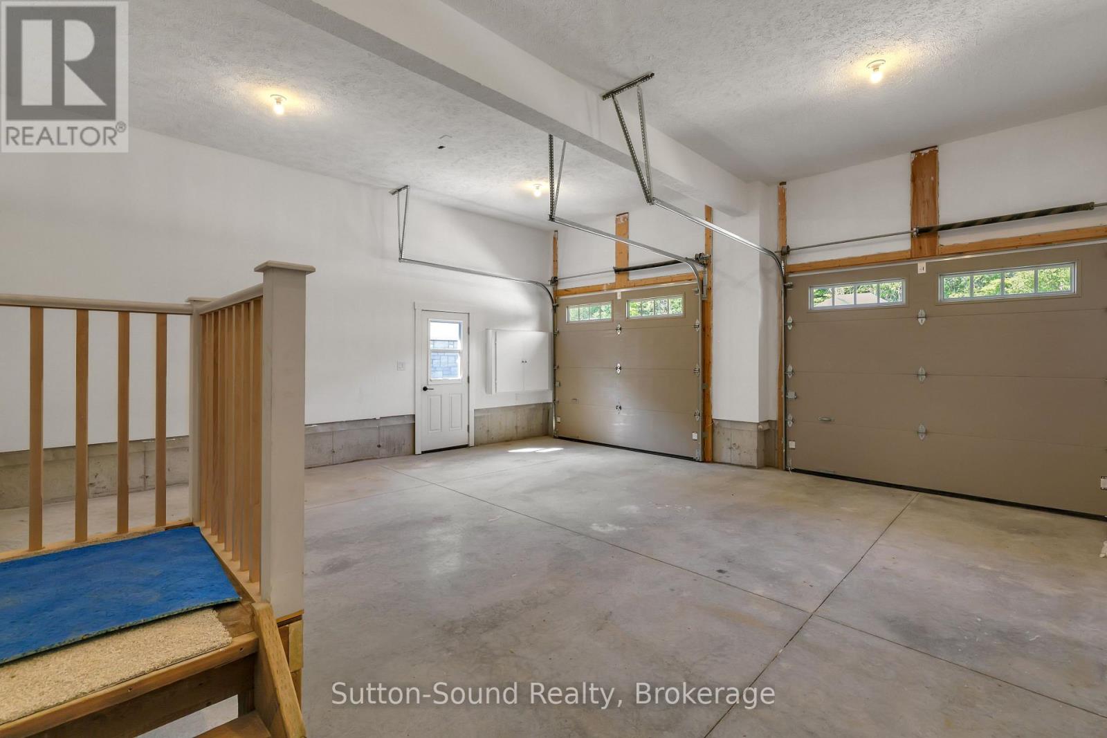335 6TH AVENUE W - Image 34