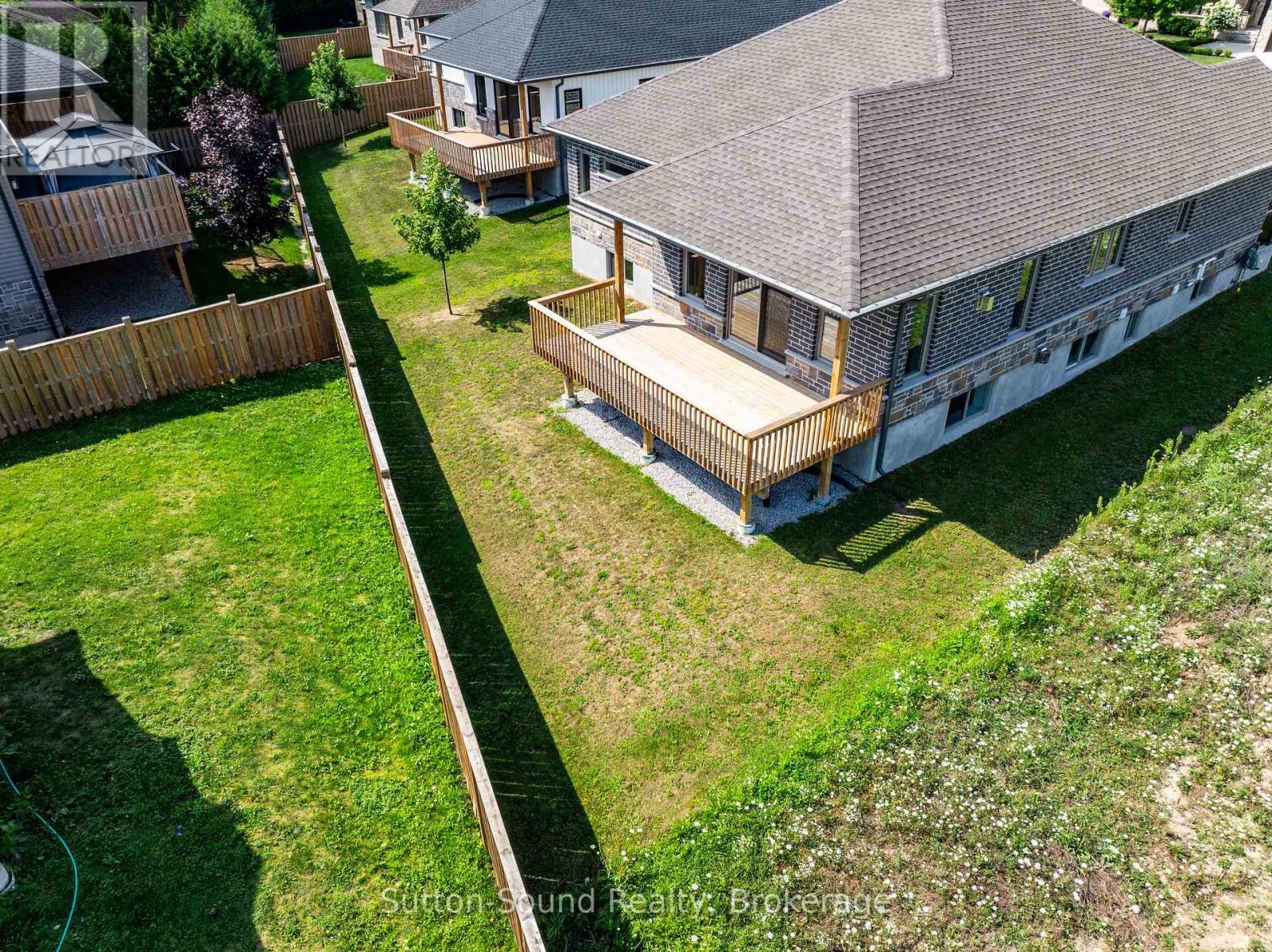 335 6TH AVENUE W - Image 38
