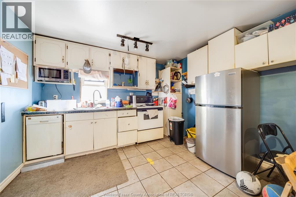 1066 HICKORY - Image 6